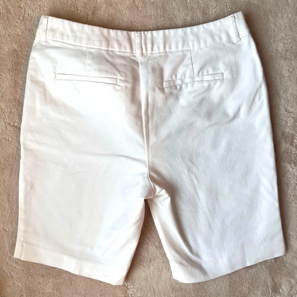 Liz Claiborne Emma Short - Picture 4 of 5